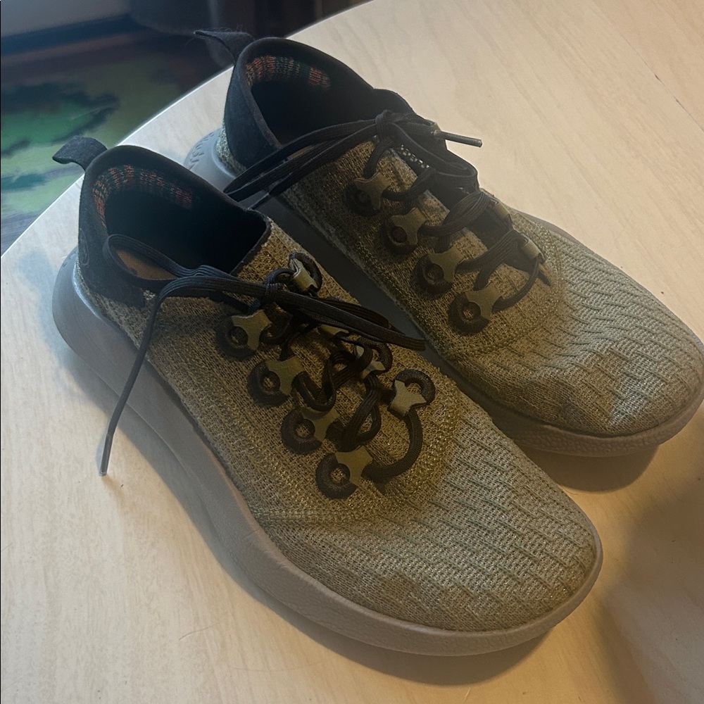 Allbirds superlight tree runner in green